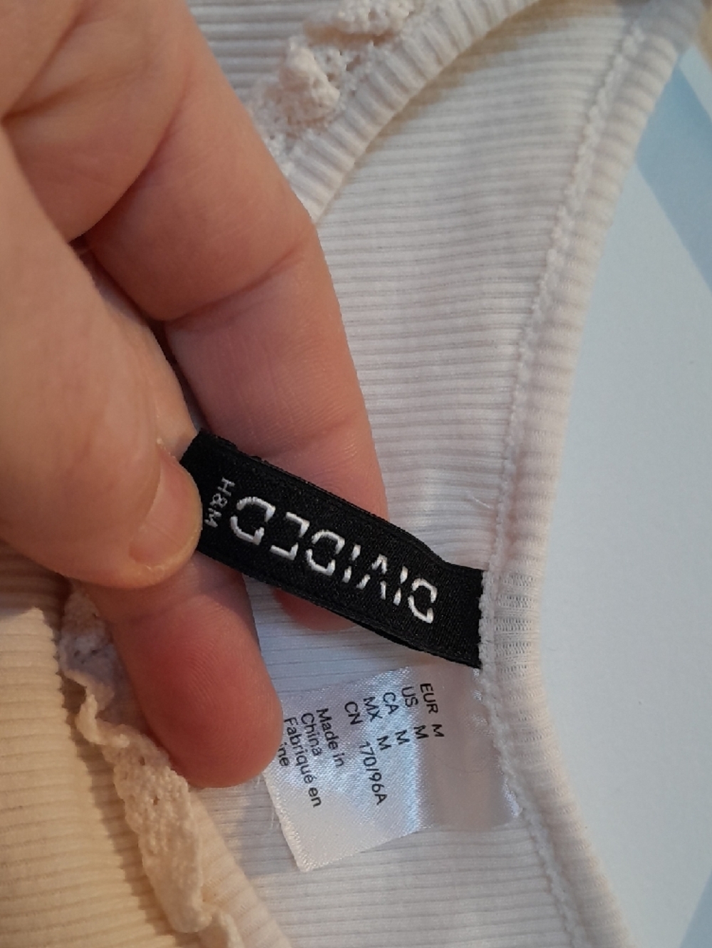 H&M Cream Ribbed Tank with Ruffle Trim - Picture 2 of 3